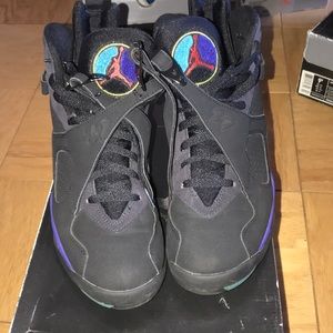 Used pair of Jordan VIII (8) Aqua size 9